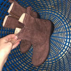 Women short Ugg boots